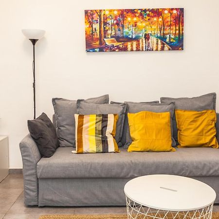 Lovely Apartment Close To The Beach เทลอาวีฟ ภายนอก รูปภาพ