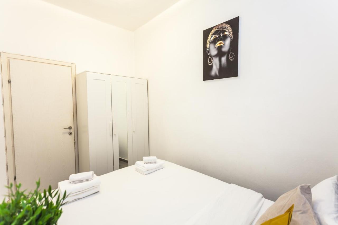 Lovely Apartment Close To The Beach เทลอาวีฟ ภายนอก รูปภาพ
