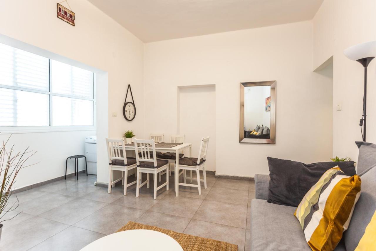 Lovely Apartment Close To The Beach เทลอาวีฟ ภายนอก รูปภาพ
