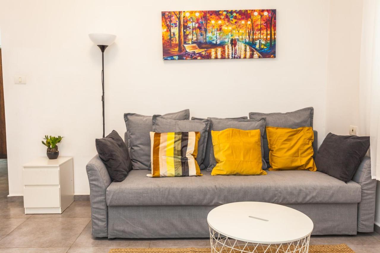 Lovely Apartment Close To The Beach เทลอาวีฟ ภายนอก รูปภาพ